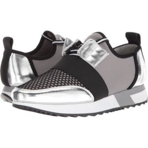 Steve Madden Sneakers
